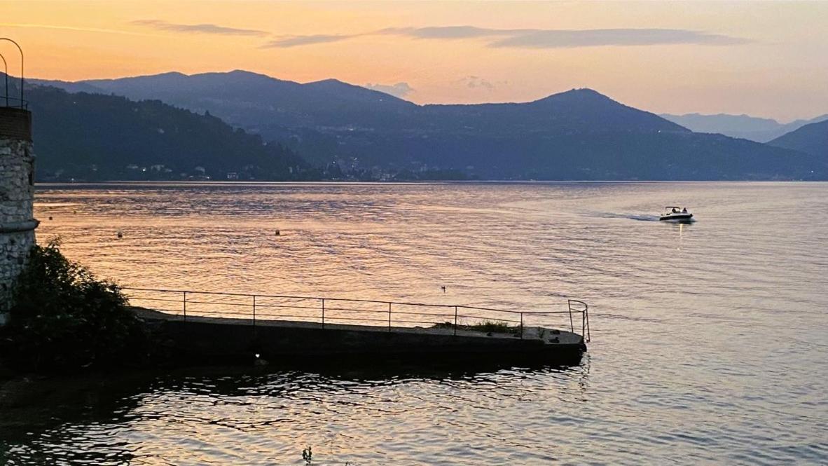 Fwl Italian Romance On The Lake Arona Bagian luar foto